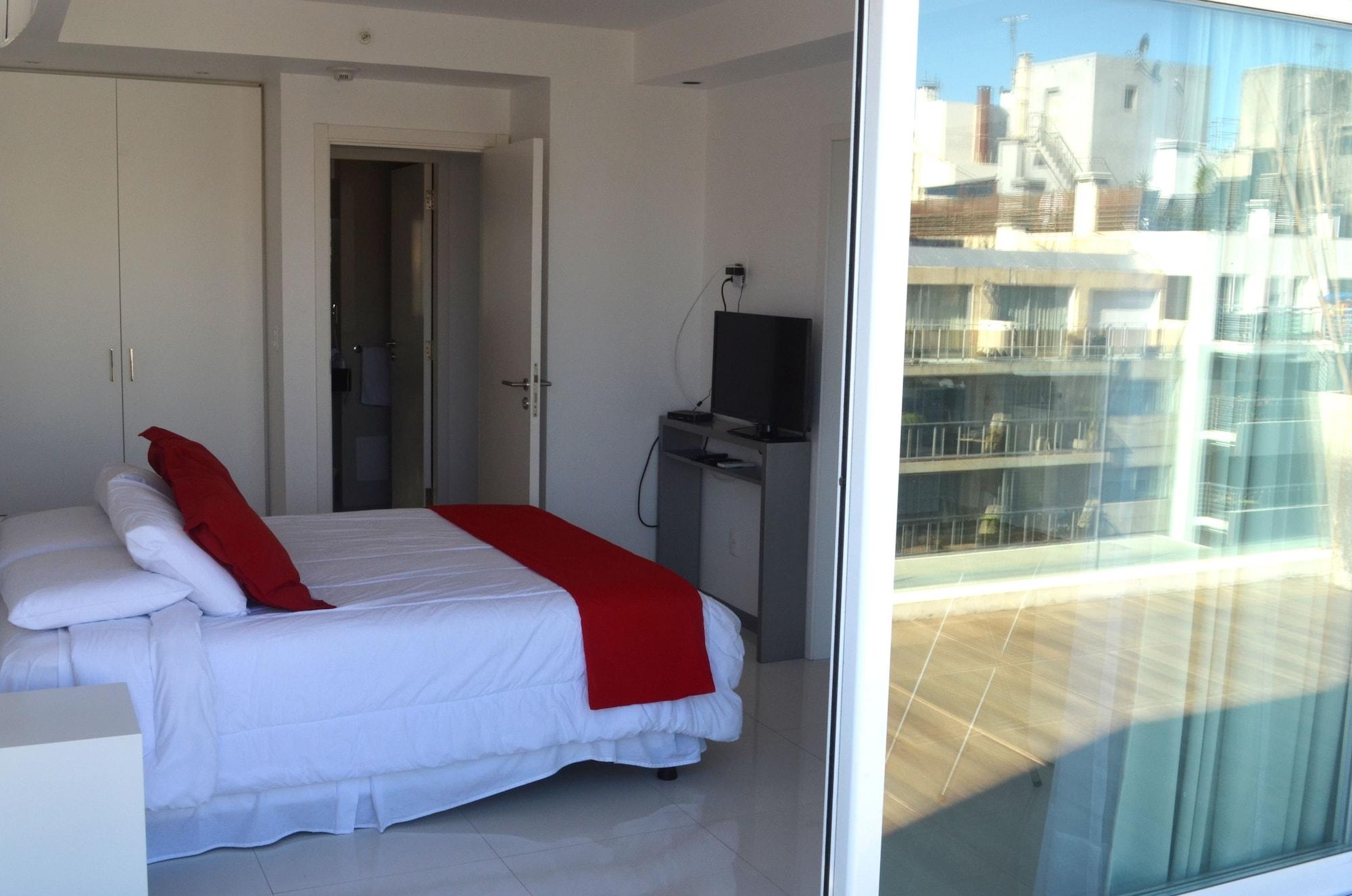 מונטווידאו Hotel Gema Luxury Suites מראה חיצוני תמונה