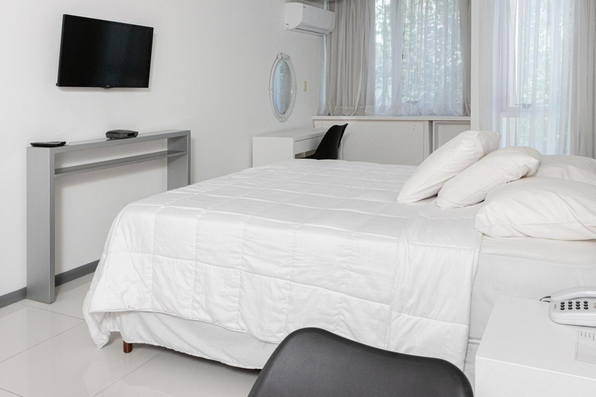 מונטווידאו Hotel Gema Luxury Suites מראה חיצוני תמונה